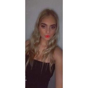 Meet your Posher, Skye